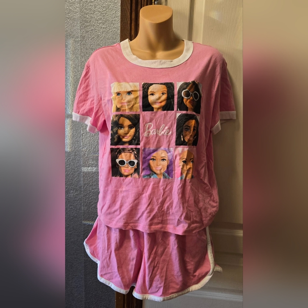 Barbie Pink Ladies Medium Pj Set